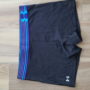Under Armour Womens Shorty Shorts